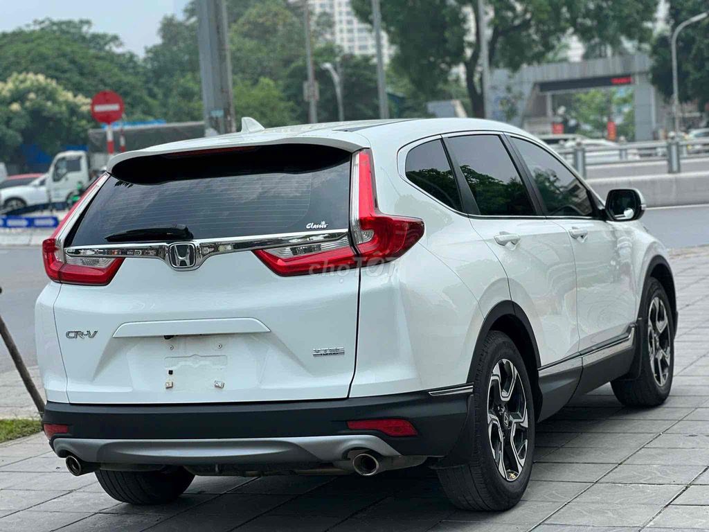 Honda CR V 2018 L - 65000 km. Mua bán Ô tô tại Quận Thanh Xuân Hà Nội được đăng bởi Nguyen van Nam hình 3