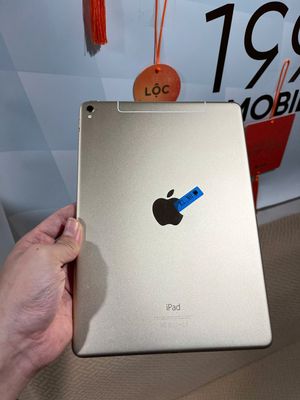 iPad Pro 9.7" bản 256GB đầy đủ wifi và 4G. Mua bán Máy tính bảng tại Quận Cầu Giấy Hà Nội được đăng bởi Hàn Trâm