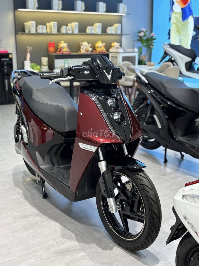VINFAST THEON S - XE MÁY ĐIỆN CAO CẤP HẠNG SANG. Mua bán Xe điện tại Quận 3 Tp Hồ Chí Minh được đăng bởi VinFast Giải Pháp Việt hình 1