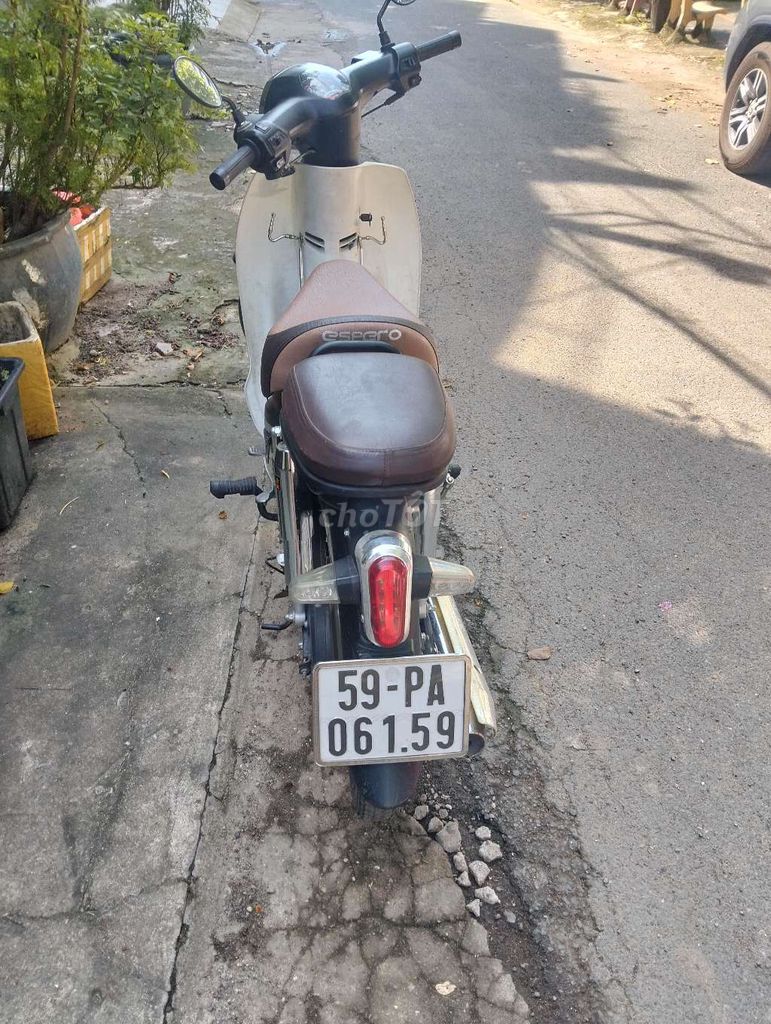 Xe dư cần bán xe 50. Mua bán Xe máy tại Quận Gò Vấp Tp Hồ Chí Minh được đăng bởi Son hình 3