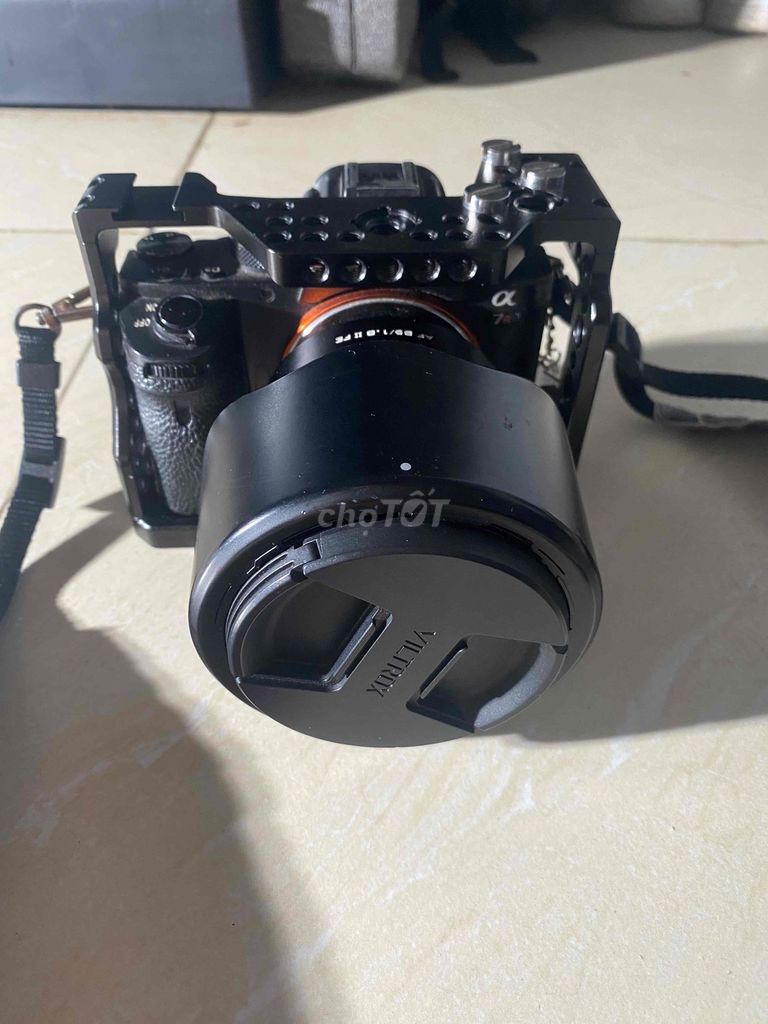 Máy ảnh Sony A7R II Đã sử dụng. Mua bán Máy ảnh, Máy quay tại Quận Nam Từ Liêm Hà Nội được đăng bởi Vũ Viễn hình 1