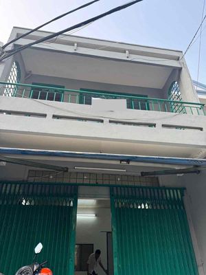 Bán nhà chính chủ mặt tiền đường Ba Đình Quận 8, 57m2, 3 tầng, 5PN.. Mua bán nhà ở tại Quận 8 Tp Hồ Chí Minh được đăng bởi Trần Thị Diễm Thúy
