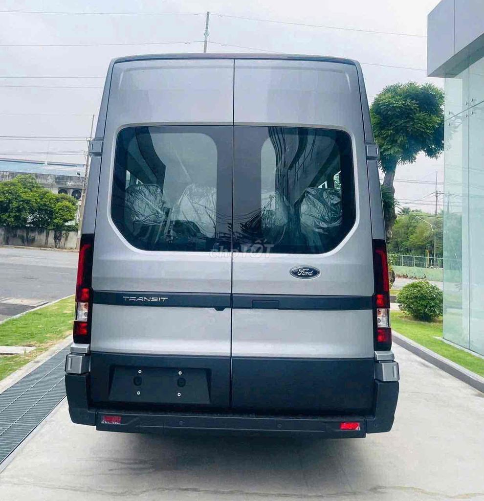 Ford Transit 2025 Premium 18 chổ. Mua bán Ô tô tại Quận Sơn Trà Đà Nẵng được đăng bởi Ford Đà Nẵng hình 3