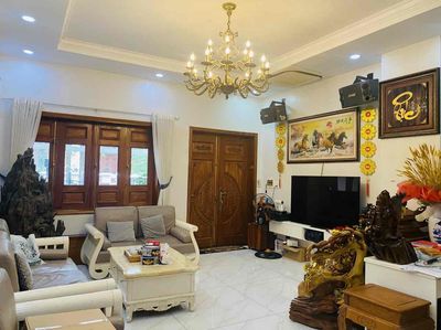 Nhà phố Cityland Park Hill 1 hầm 4 lầu thang máy giá 23tỷ