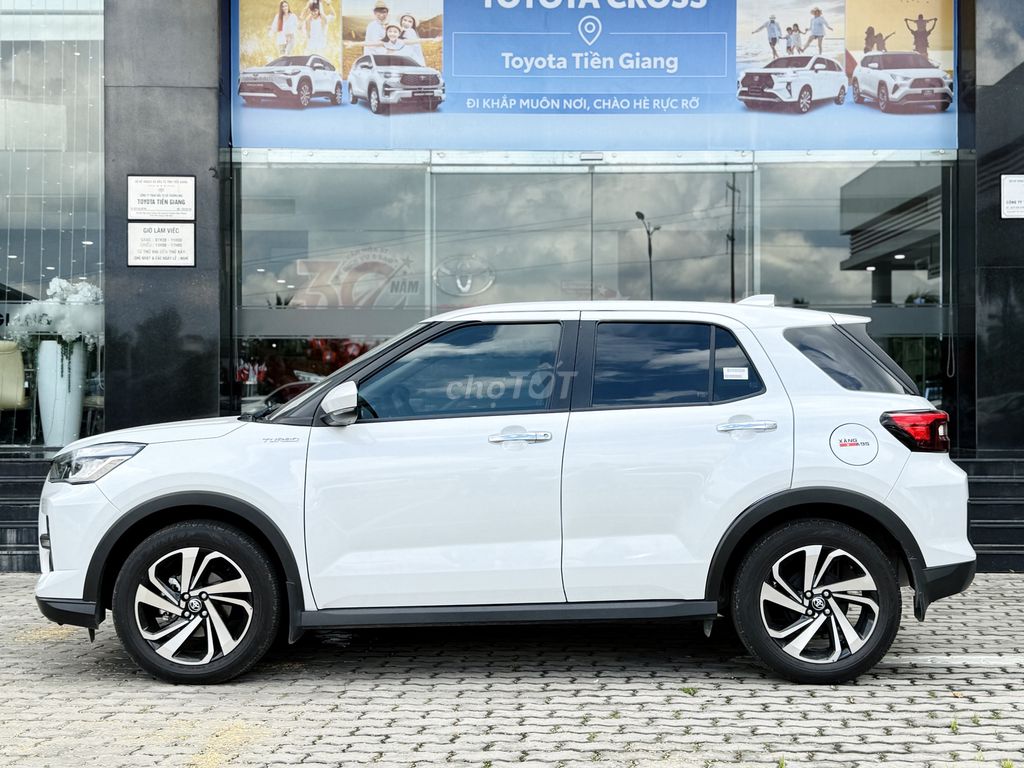 TOYOTA RAIZE 1.0 TURBO - GIA ĐÌNH LƯỚT 8.000KM. Mua bán Ô tô tại Thành phố Mỹ Tho Tiền Giang được đăng bởi Quí Ucar Toyota hình 3