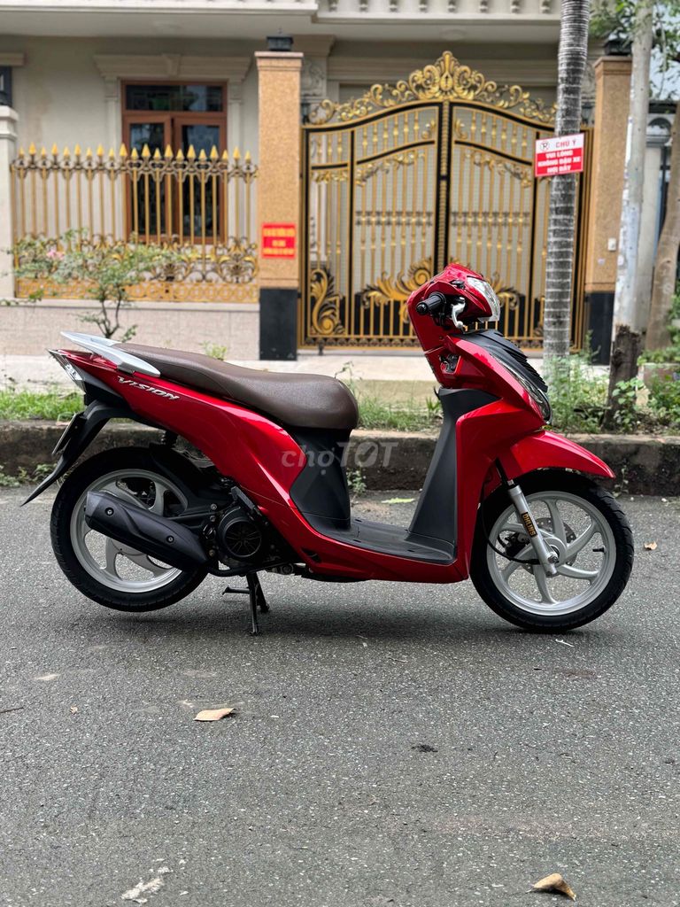 honda vison đỏ tươi xe đẹp máy êm 9 chủ ký bán. Mua bán Xe máy tại Quận Gò Vấp Tp Hồ Chí Minh được đăng bởi CHXM 86 chuyên bán xe trả góp hình 4