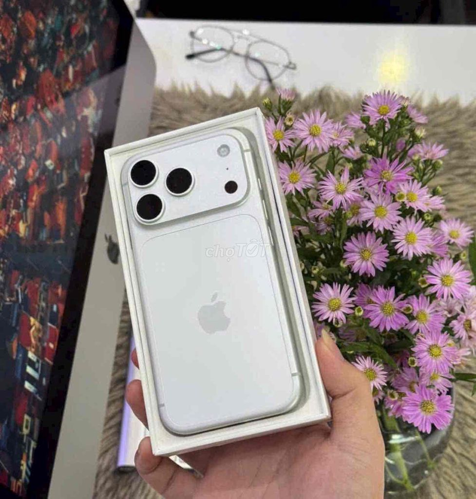 iphone 17pro 512gb trắng zp/a pin97 còn bht10/2026. Mua bán Điện thoại tại Quận 3 Tp Hồ Chí Minh được đăng bởi Nam Á Mobile hình 1