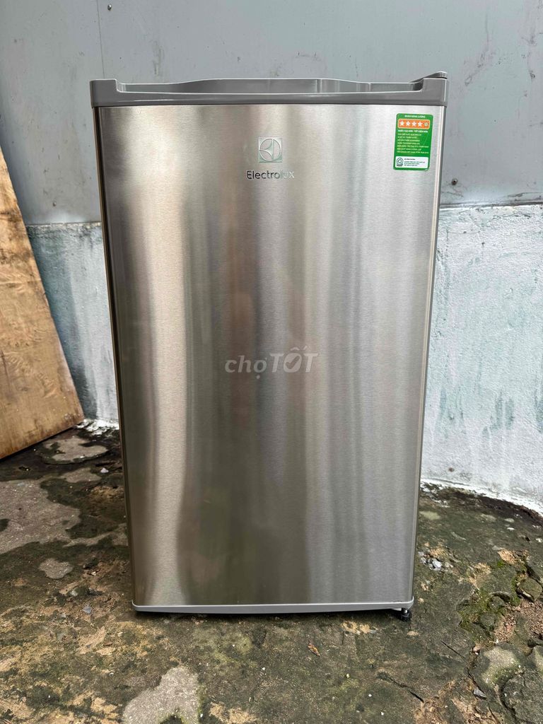 tủ lạnh electrolux 94lít nhỏ gọn❤️