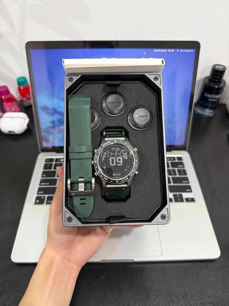 Garmin MARQ Golfer (Gen 1) Hàng FPT Tiếng Việt. Mua bán Thiết bị đeo thông minh tại Quận Thanh Xuân Hà Nội được đăng bởi Mạnh Garmin hình 1