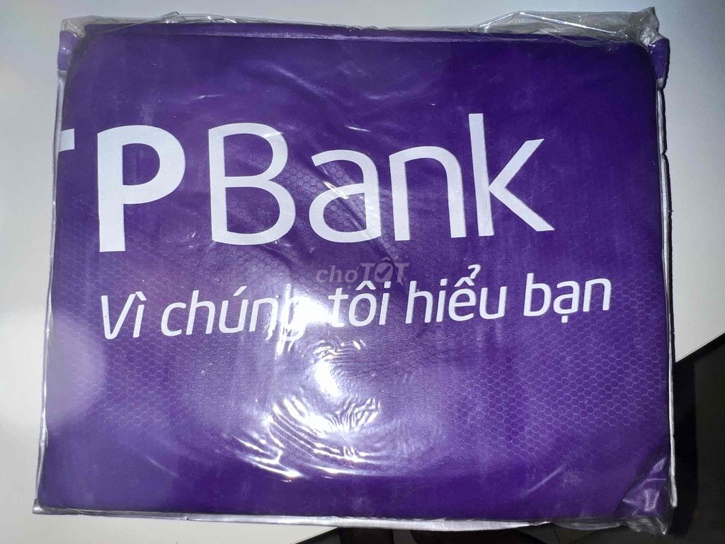 Áo mưa TPBank Tím. Mua bán Quần áo tại undefined Tp Hồ Chí Minh được đăng bởi Mây hình 1