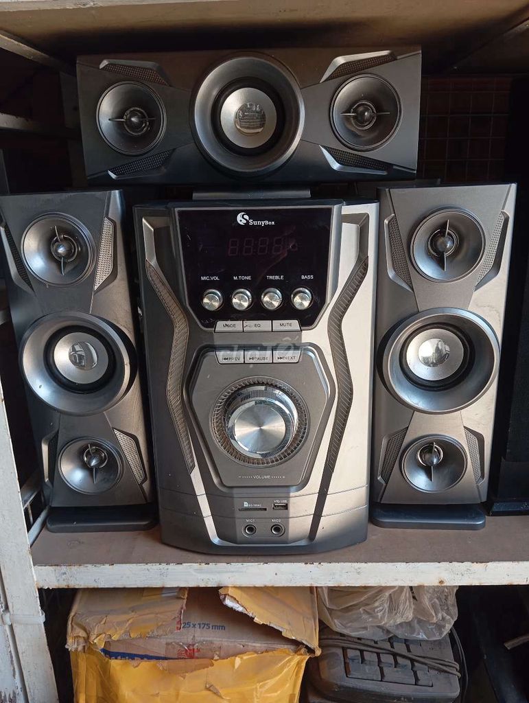 Loa vi tính SoundMax 4.1 đã qua sử dụng. Mua bán Tivi, Âm thanh tại Huyện Trảng Bom Đồng Nai được đăng bởi Hiệp  hình 1