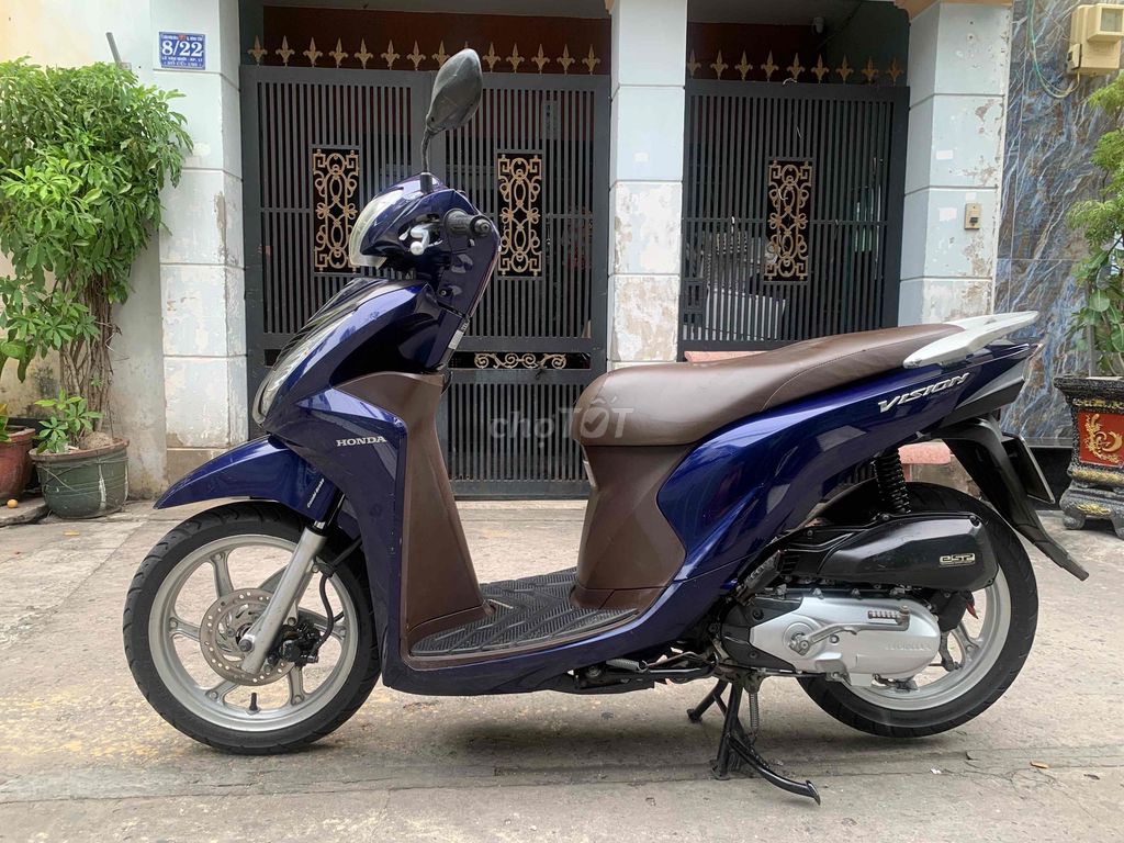 Honda Vision Fi 2015 синий, оригинал 100%, пробег 29000 км, номер Хошимина