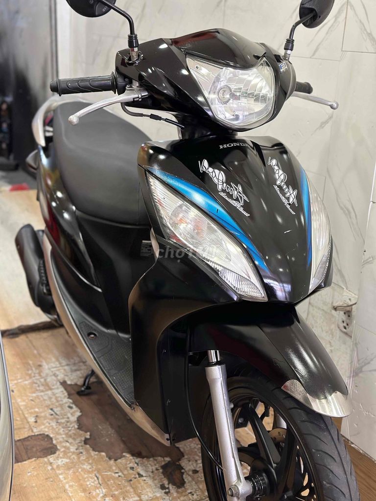 Honda Vision Đời 2012 . BSTP Chính Chủ. Mua bán Xe máy tại Quận Phú Nhuận Tp Hồ Chí Minh được đăng bởi Ngọc Huy hình 2