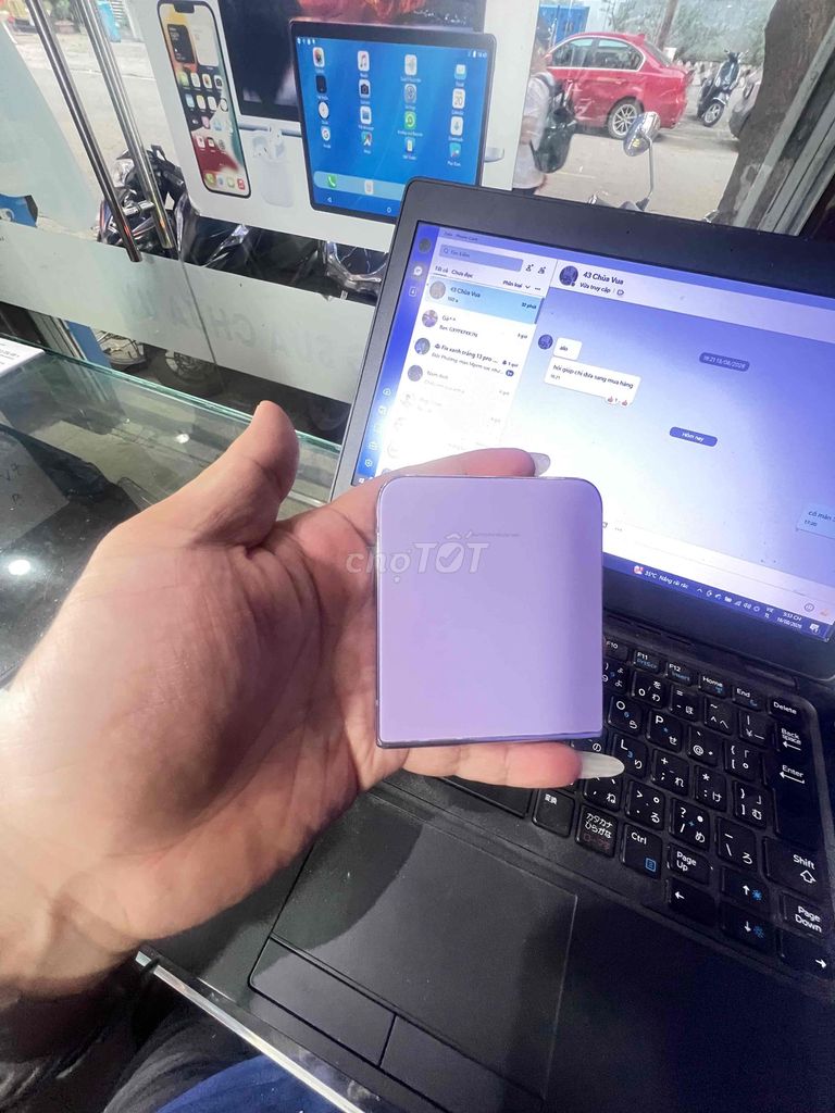 Samsung Flip 4 128GB Tím. Mua bán Điện thoại tại Quận Hai Bà Trưng Hà Nội được đăng bởi Phạm huy hoàng hình 1