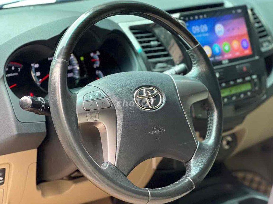 Toyota Fortuner TRD Sportivo 2016 4x2 AT. Mua bán Ô tô tại Quận Gò Vấp Tp Hồ Chí Minh được đăng bởi Ca Thị Thanh Huệ hình 3