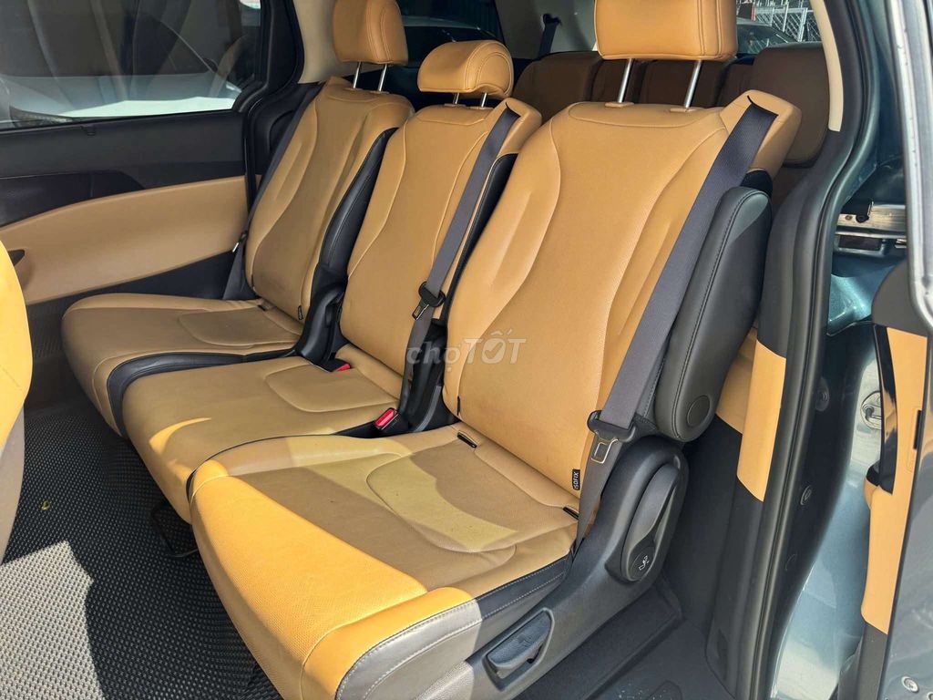 bán trả góp. bao nợ xấu. Kia Carnival. Mua bán Ô tô tại Quận Bình Tân Tp Hồ Chí Minh được đăng bởi LÂM TUẤN VINH hình 3