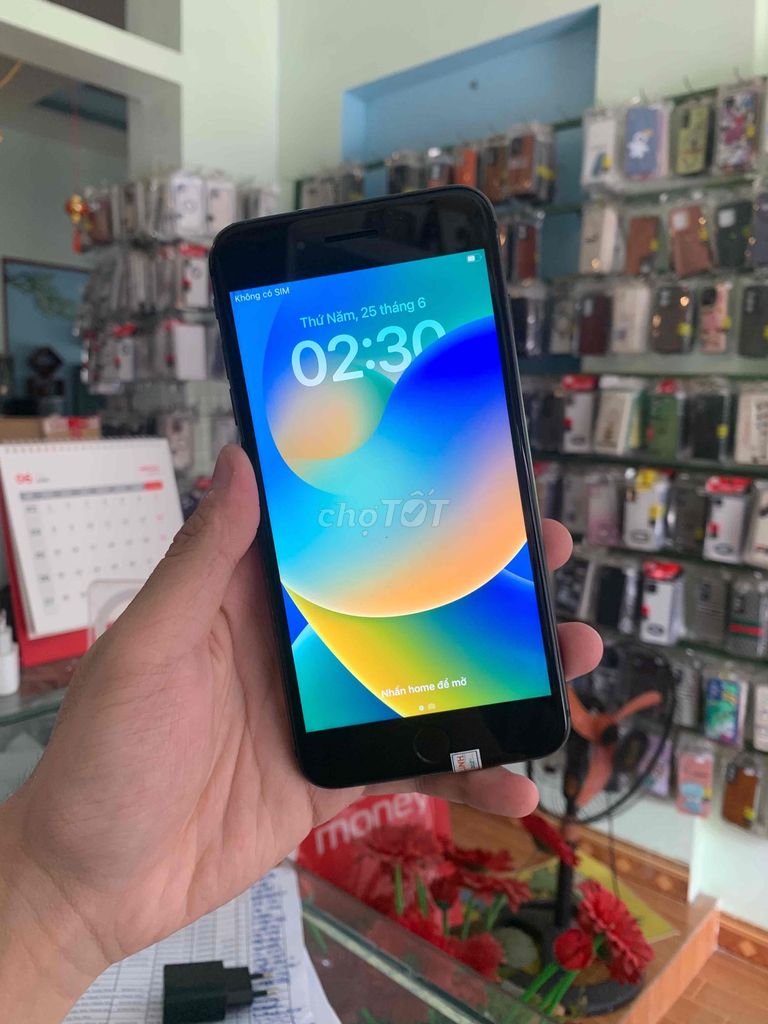 Apple iPhone 8 Plus 64GB Đen. Mua bán Điện thoại tại Huyện Triệu Sơn Thanh Hóa được đăng bởi Cửa hàng ĐTDĐ Quốc Anh hình 1