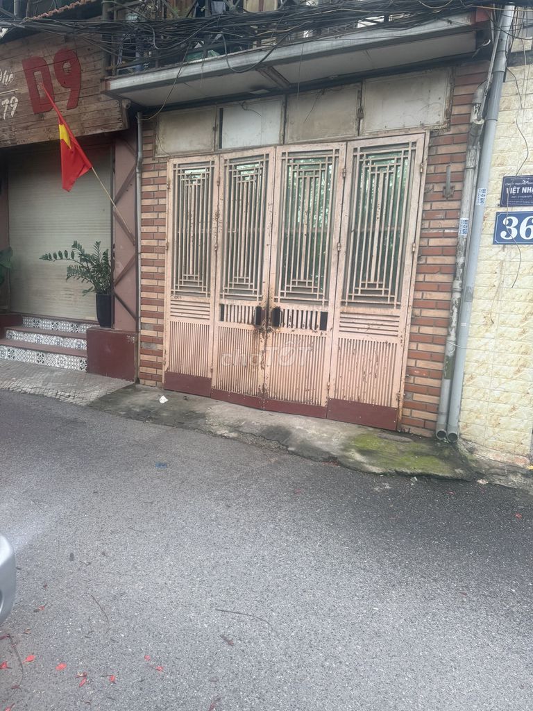 Cho thuê nhà làm kho đối diện 317 Tam Trinh