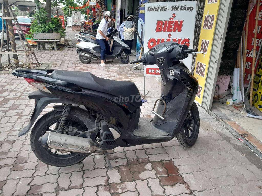 Cần bán SH 150 đk 2014 biển HN.. Mua bán Xe máy tại Quận Thanh Xuân Hà Nội được đăng bởi Nguyễn Văn Thành hình 3