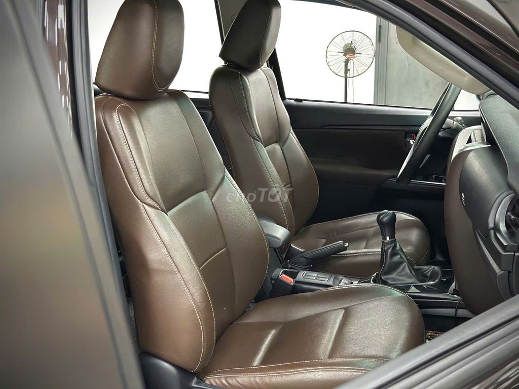 Toyota Fortuner 2020 2.4G 4x2 MT - 20,000 km 1 chủ. Mua bán Ô tô tại Thành phố Thủ Đức Tp Hồ Chí Minh được đăng bởi Đức Tứ Bánh hình 13