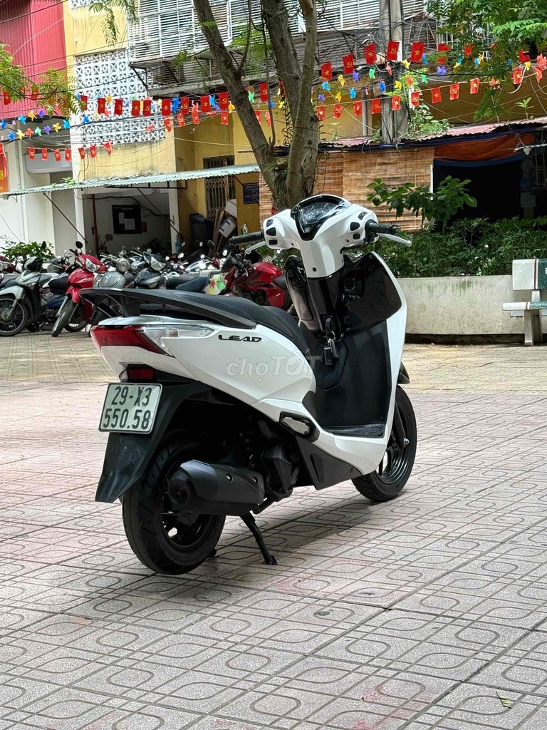 Honda Lead 4Val 2023 Белый Спортивный Ханой