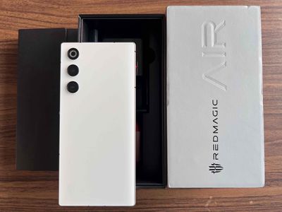 Red Magic 10 Air [𝗙𝘂𝗹𝗹𝗯𝗼𝘅 𝟵𝟵%]. Mua bán Điện thoại tại Thị xã Bến Cát Bình Dương được đăng bởi Tuấn Thế Giới Phone