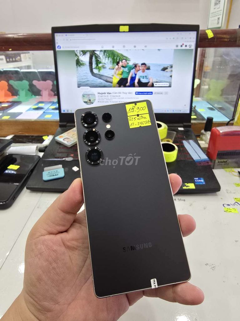 Samsung S25 Ultra 256GB. Mua bán Điện thoại tại Thành phố Long Xuyên An Giang được đăng bởi Facebook Cầm Đồ Thúy Vân hình 1