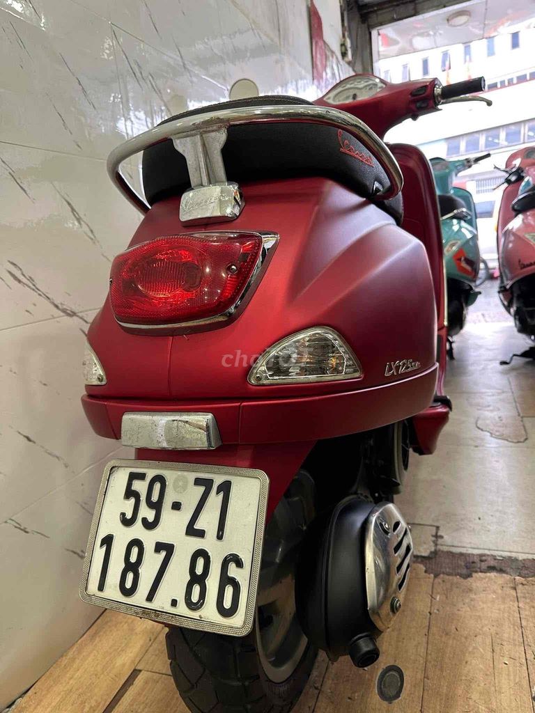 Piaggio Vespa LX125 3Vie Đời 2014 . BSTP. Mua bán Xe máy tại Quận Phú Nhuận Tp Hồ Chí Minh được đăng bởi Ngọc Huy hình 5