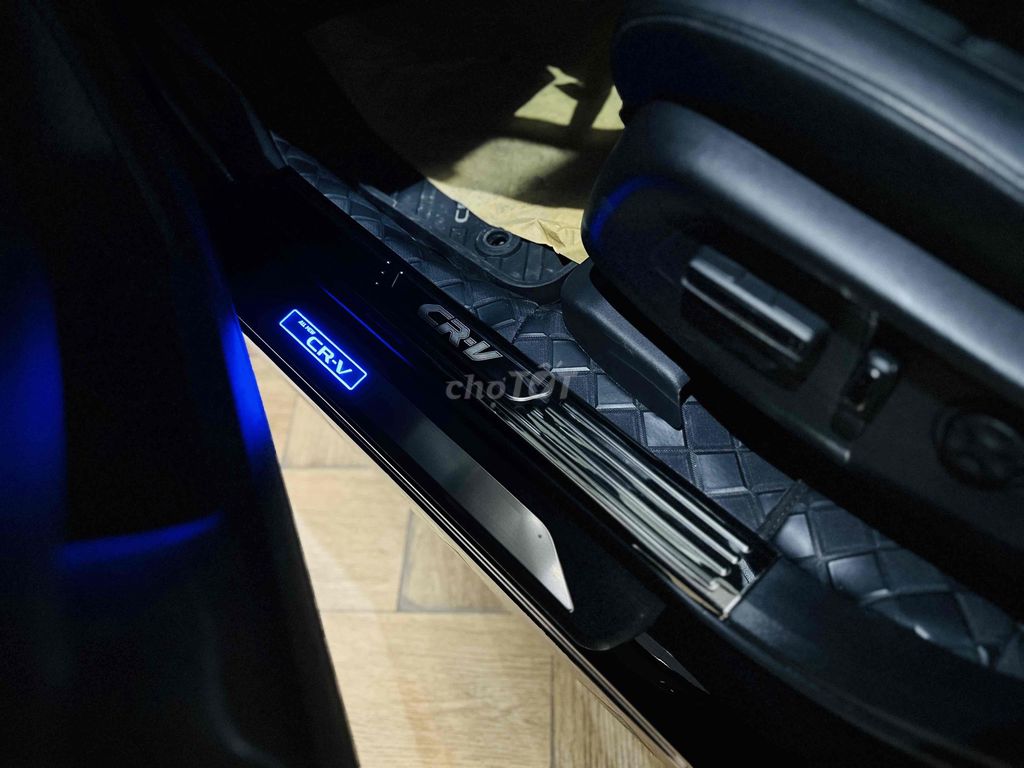 Honda CR V 2024 L - 16000 km. Mua bán Ô tô tại Quận Bình Thạnh Tp Hồ Chí Minh được đăng bởi Honda ô tô Bình Dương  HCM hình 6