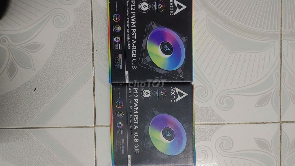 2 fan Arctic P12 PWM PST ARGB new