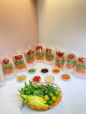 THÙNG 30 GÓI - BÁNH TRÁNG TRỘN TRÀN TOPING. Mua bán Đồ ăn, thực phẩm và các loại khác tại Quận Bình Tân Tp Hồ Chí Minh được đăng bởi LÊ THỊ THÙY LINH