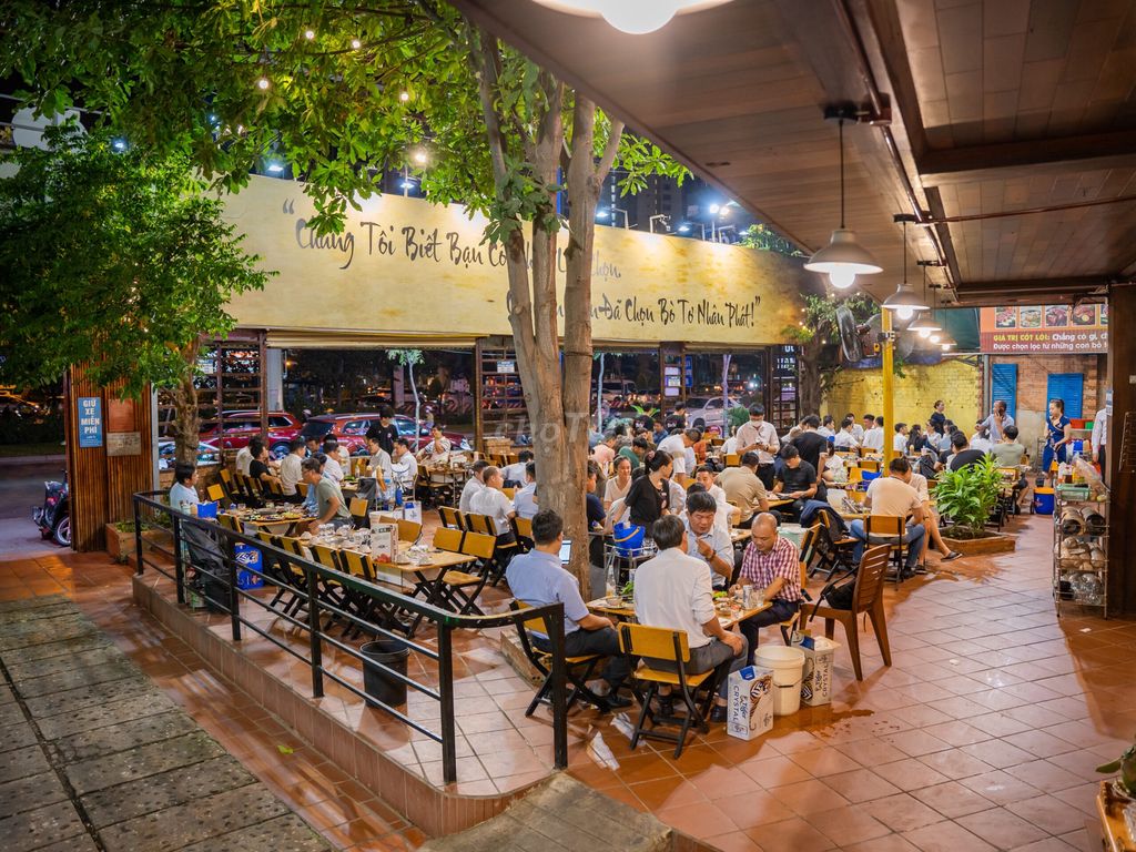 NHÂN PHÁT URBAN TUYỂN PHỤC VỤ - FULLTIME & PARTIME. Việc làm tại Thành phố Thủ Đức Tp Hồ Chí Minh được đăng bởi CHUỖI HỆ THỐNG NHÀ HÀNG BÒ TƠ NHÂN PHÁT, NHÀ HÀNG TRẠI DÊ hình 3
