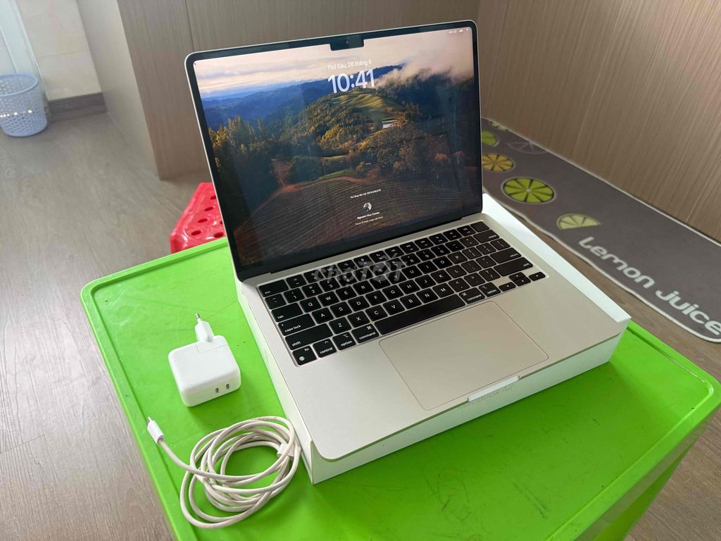 Apple MacBook Air M2 16GB/512GB Starlight. Mua bán Laptop tại Thành phố Thanh Hóa Thanh Hóa được đăng bởi Nguyễn Thanh hình 1