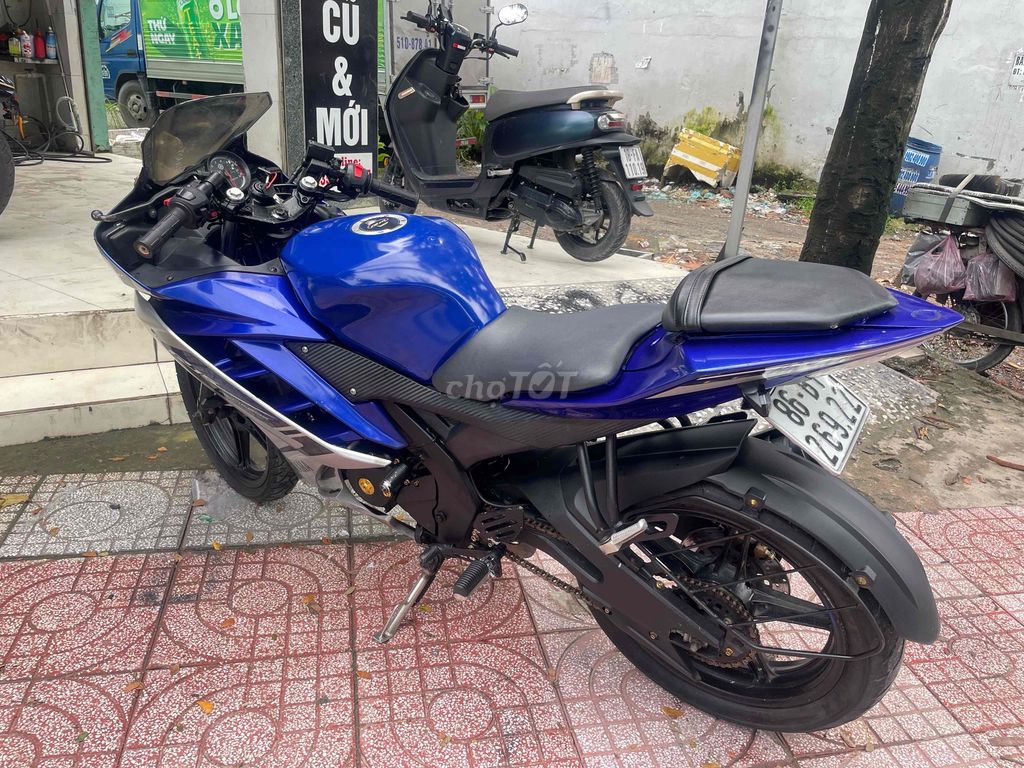 Yamaha R15V2 2015 máy zin biển số 86. Mua bán Xe máy tại Huyện Bình Chánh Tp Hồ Chí Minh được đăng bởi Phong Vũ hình 3