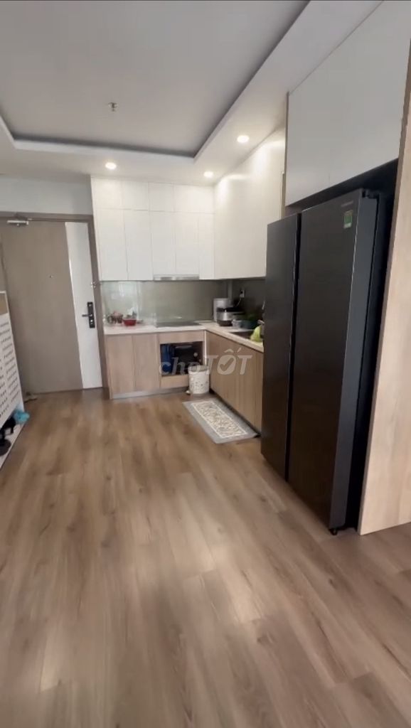 Продается 3 м2 против 76 м2, здание Impemia vinhomes smart city