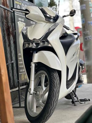 Sh. Mua bán Xe máy tại Thị xã Tân Uyên Bình Dương được đăng bởi Huy Hào Hoa