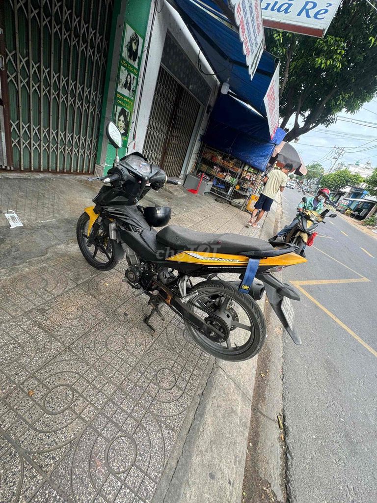 Honda Winner 2019 màu Vàng đen. Mua bán Xe máy tại Thành phố Thủ Đức Tp Hồ Chí Minh được đăng bởi Anh hình 7