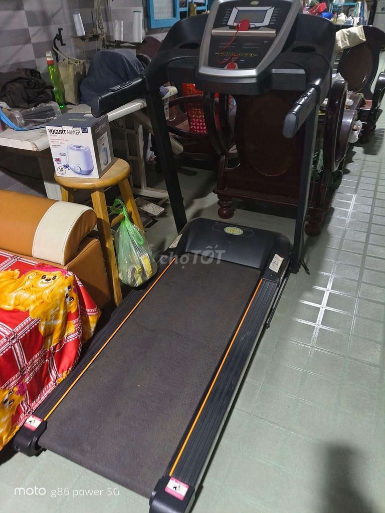 Máy chạy bộ Đen Còn mới. Mua bán Đồ thể thao, Dã ngoại tại Huyện Cần Giuộc Long An được đăng bởi Anh Đào  hình 1