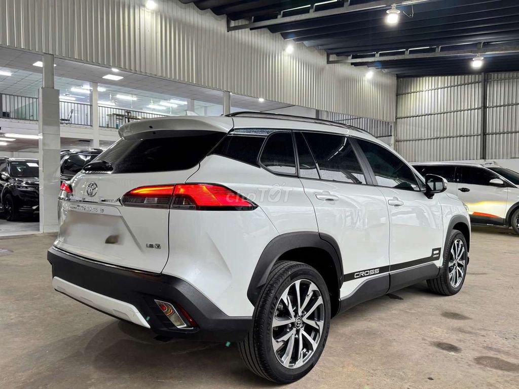 Toyota Cross 2022 - 46000 km. Mua bán Ô tô tại Thành phố Thủ Đức Tp Hồ Chí Minh được đăng bởi Phúc xe lướt hình 4