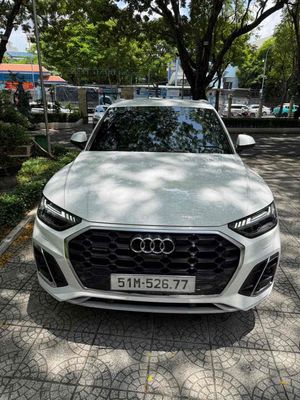 Audi Q5 2021 Sline 24080 km