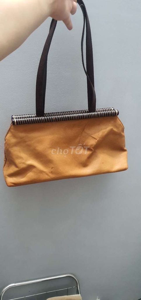 Túi hiệu da thật