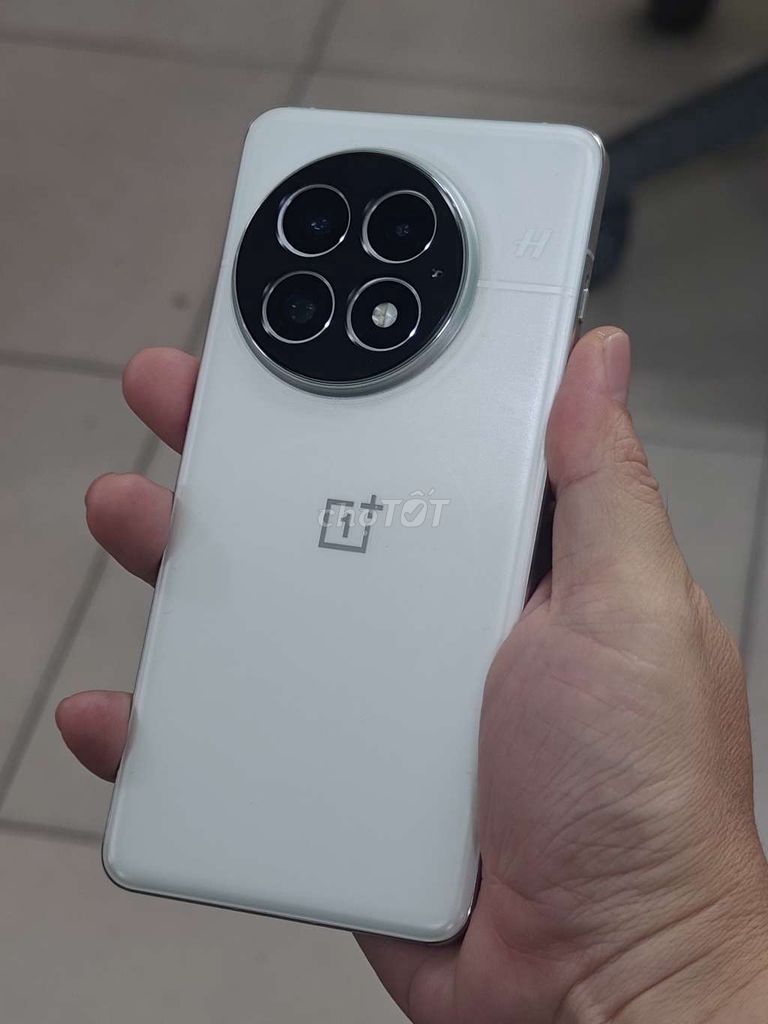 OnePlus 13 12.256 rom quốc tế. Mua bán Điện thoại tại Thành phố Thủ Đức Tp Hồ Chí Minh được đăng bởi Long hình 1
