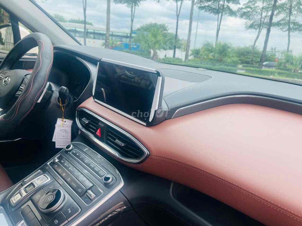 Hyundai Santafe 2024 2.2 tiêu chuẩn 2,3 vạn km!. Mua bán Ô tô tại Quận Hoàng Mai Hà Nội được đăng bởi Dương Xuân Trường hình 15