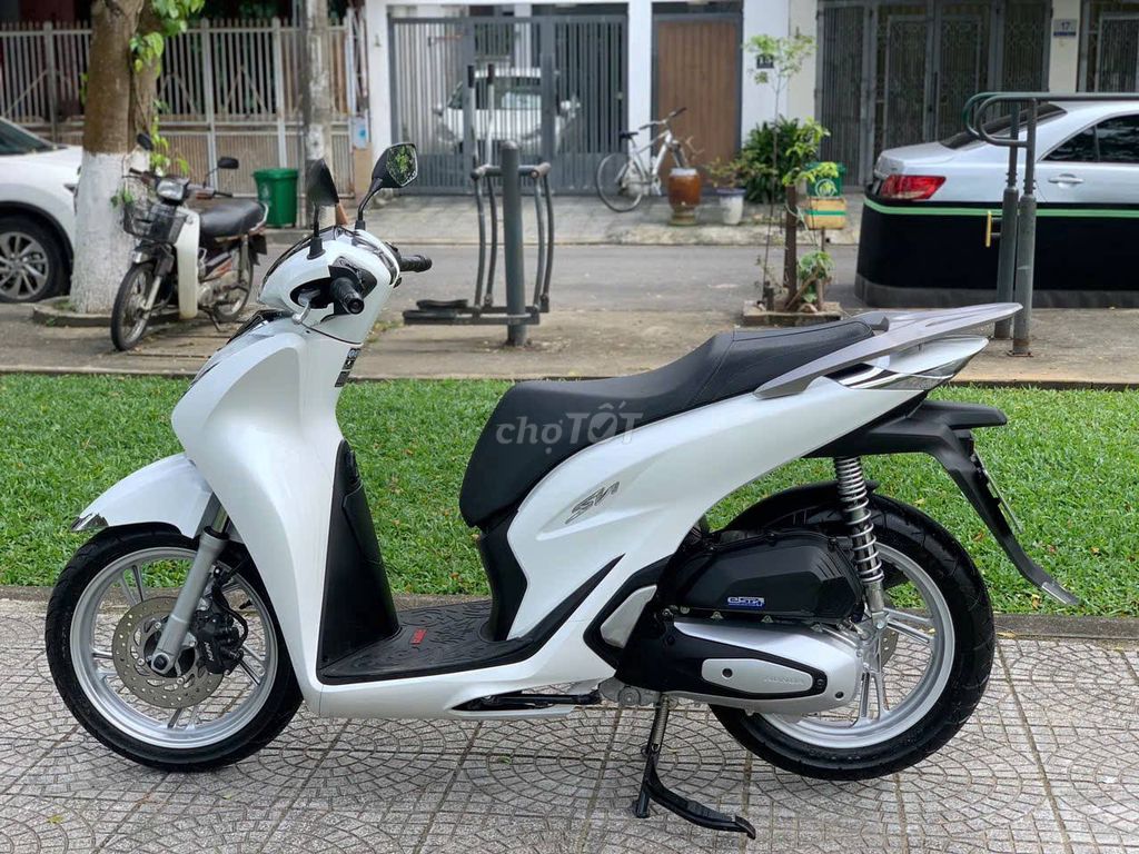 Honda sh 2024 500km siêu mới có trả góp trao đổi