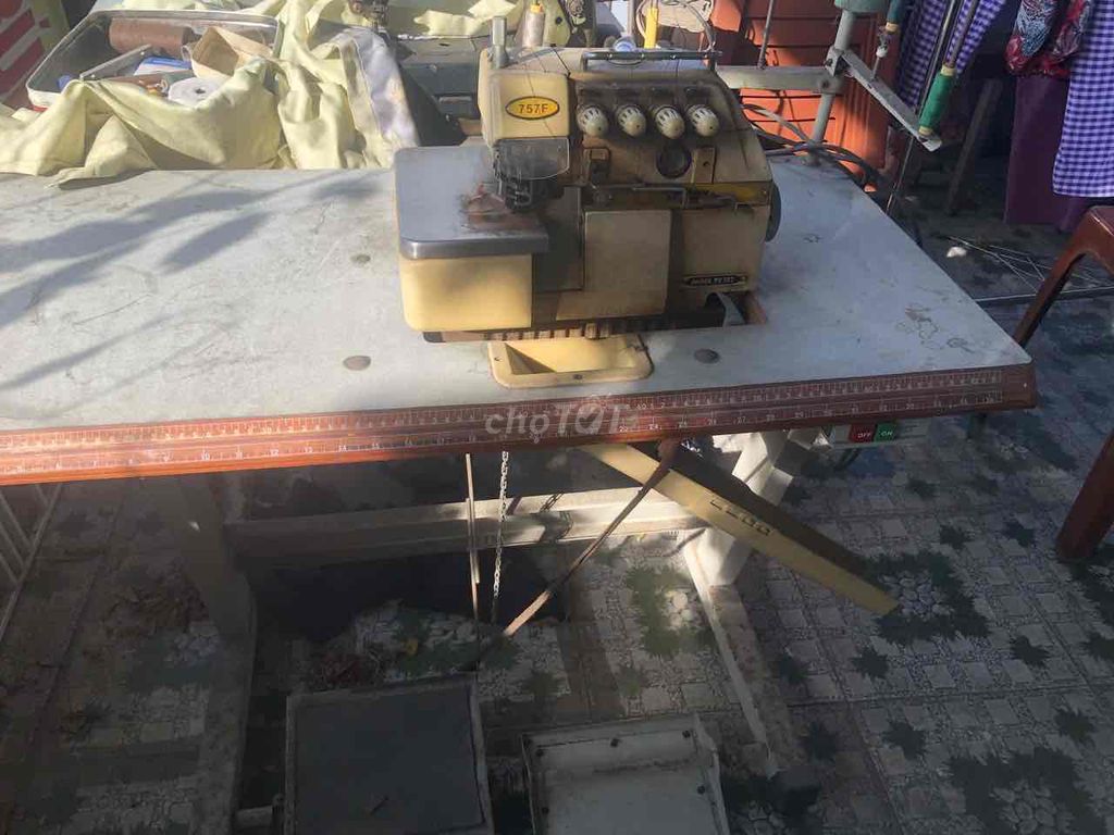 Máy may công nghiệp 157F Vàng kem. Mua bán Đồ chuyên dụng, Giống nuôi trồng tại Quận Hải Châu Đà Nẵng được đăng bởi Lê Ngọc hình 1