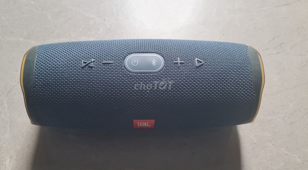 Bán loa JBL charge 4 màu đen. Mua bán Tivi, Âm thanh tại Thành phố Thủ Đức Tp Hồ Chí Minh được đăng bởi Huy Le hình 1