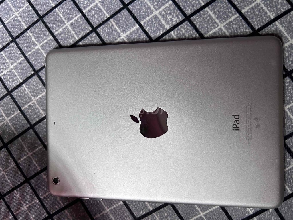 Apple iPad mini Bạc. Mua bán Máy tính bảng tại Huyện Trần Đề Sóc Trăng được đăng bởi Kim Kim hình 1