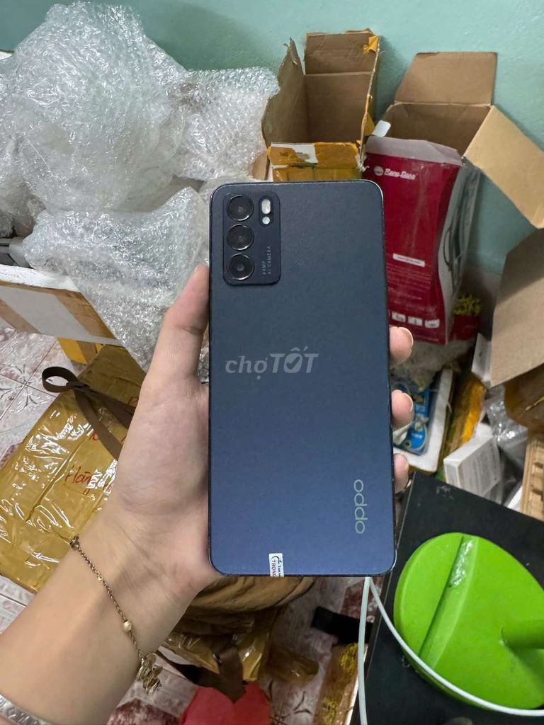 Oppo Reno 6 5G, r8 128GB, mất vân. Mua bán Điện thoại tại Thành phố Thủ Dầu Một Bình Dương được đăng bởi Phước Mobile hình 1