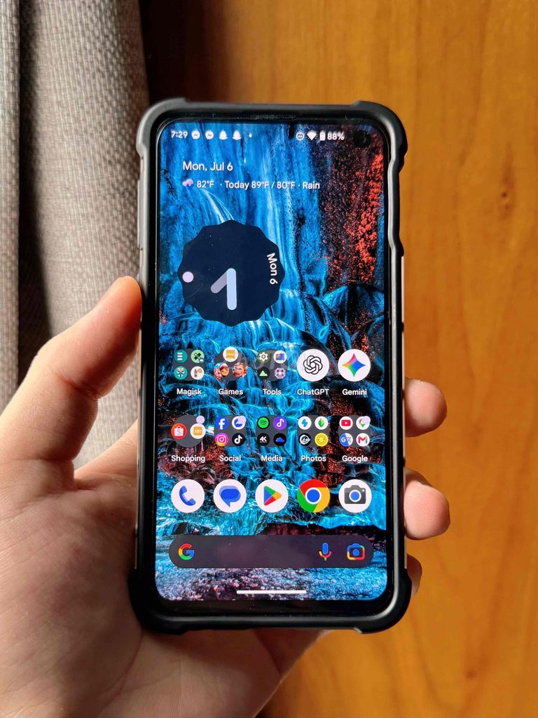 Galaxy S10e 6GB/128GB 2 sim bán or gl. Mua bán Điện thoại tại Quận Tây Hồ Hà Nội được đăng bởi Quân hình 1