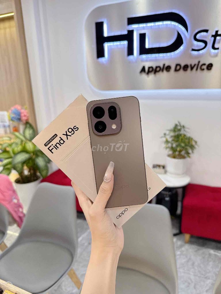 OPPO Find X9s 12GB/256GB Xám 99%. Mua bán Điện thoại tại Thành phố Đà Lạt Lâm Đồng được đăng bởi HD STORE 235 bùi thị xuân đà lạt hình 1